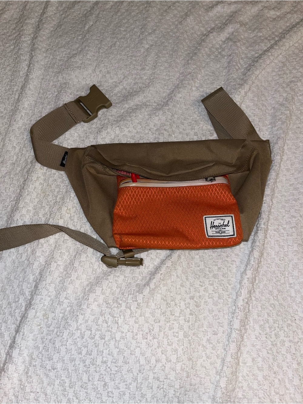 Herschel Supply Company Men’s Two-Tone Waist Pack — Brown & Orange